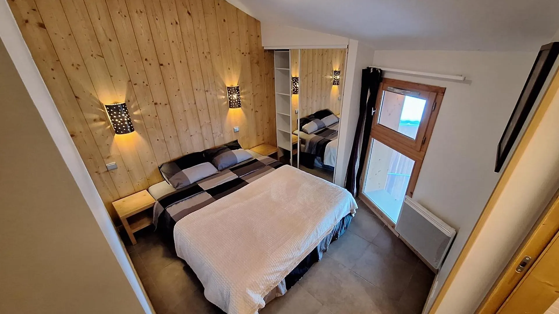 Duplex La Plagne - Montchavin, 4 Pieces, 8 Pers - Pied Des Pistes, Sunday To Sunday Only Apartment